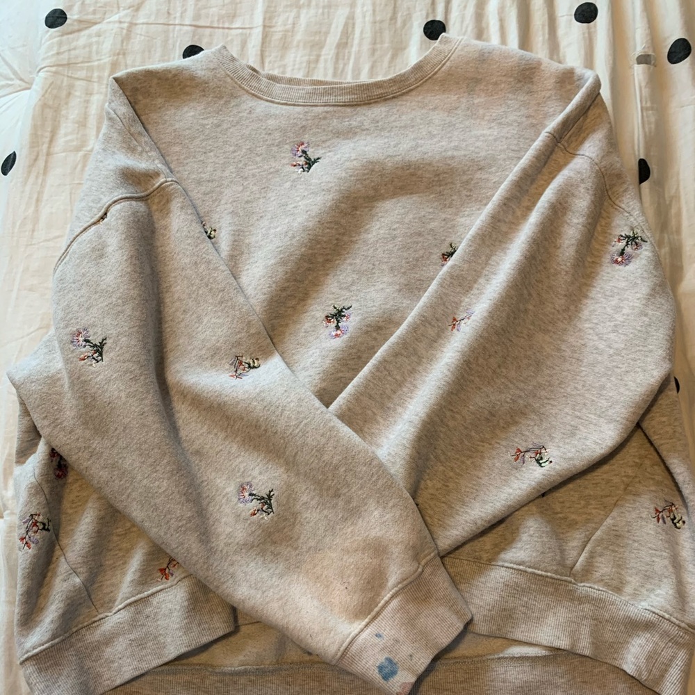 H&M sweater ✨